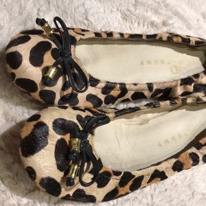 IVANKA TRUMP BALLET FLATS